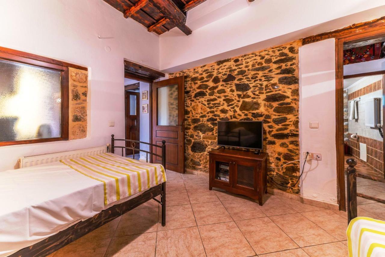 Idili Apartman Pánormosz Kültér fotó